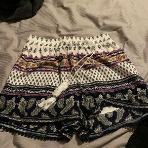 Patterned shorts